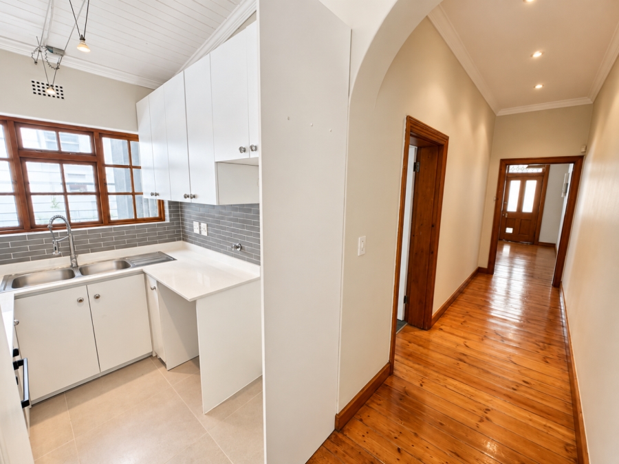2 Bedroom Property for Sale in Green Point Western Cape